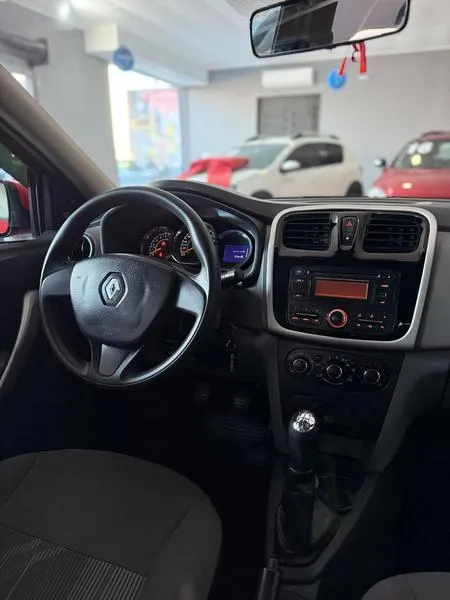 Renault Logan 2019 - Galeria 4