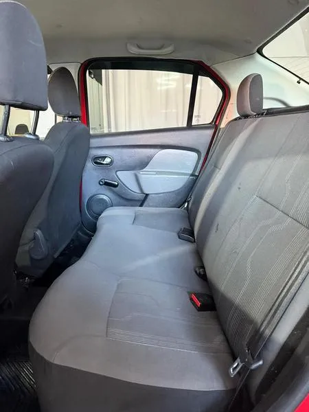 Renault Logan 2019 - Galeria 6