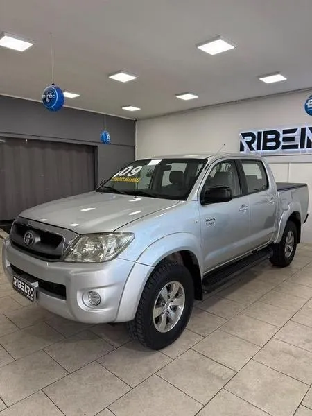 Toyota Hilux gasolina